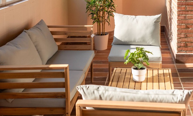 Valdefierro Apartment | LOIRA VIA HISPANIDAD: Apartment with swimming pool