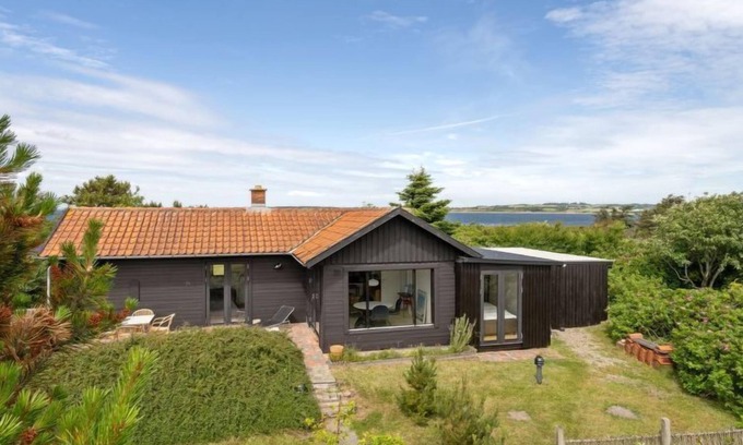 Ronbjerg House | "Lok" - 90m to the fjord by Interhome