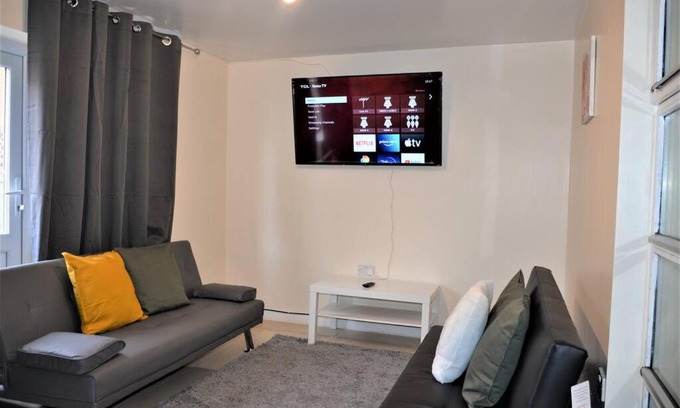 Camberwell Green House | London 4 Bedroom House