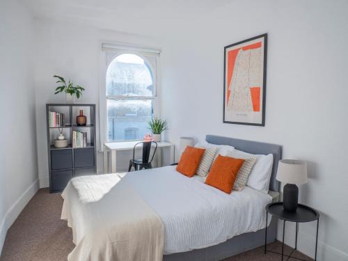 Mildmay Apartment | London Bright Spacious Apartments Central Location!