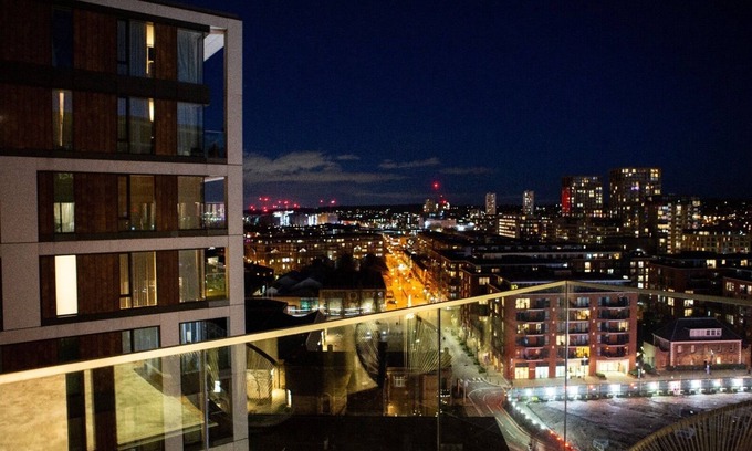 Woolwich Riverside Apartment | London Escape at Duke Avenue