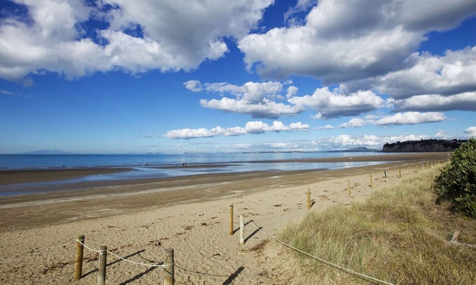 Long Bay House | Long Bay Leisure - close to Long Bay park and Beach