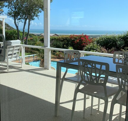 Redhill Villa | Longbeachview Villa in CapeTown .Just for you two!