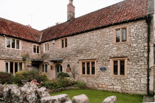 Shepton Mallet Bed & Breakfast | Longbridge House