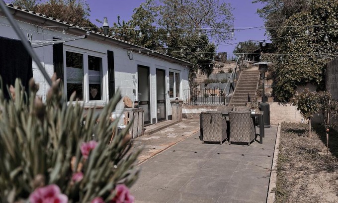 Landgraaf House | Loods 123 bed & kitchen