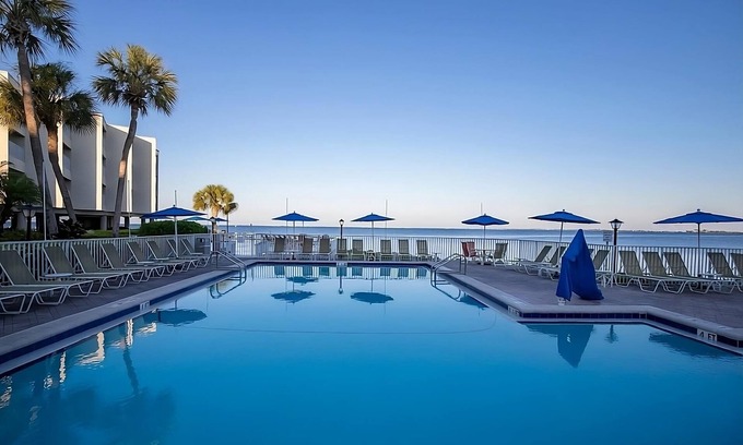 Rocky Point Hotel | Look No Further! Kitchen, Outdoor Pool, Parking, Near Tampa Bay History Center!