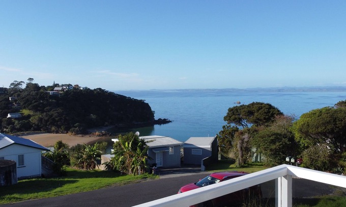 Karkari Peninsula House | Lookout over Beautiful Perehipe Beach