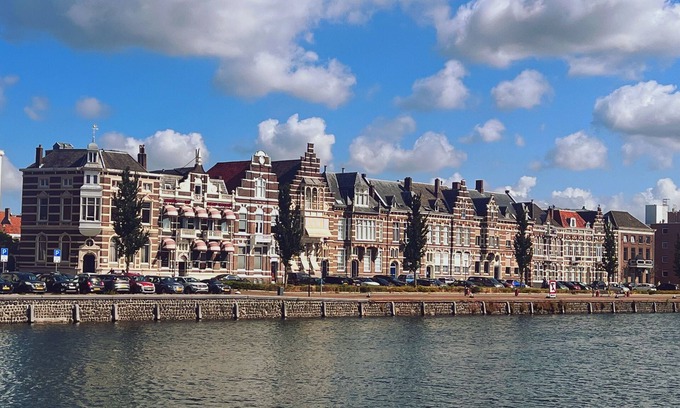 Edelstenenbuurt Hotel | Loskade 45