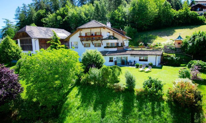 Trodena Apartment | Lotschenhof