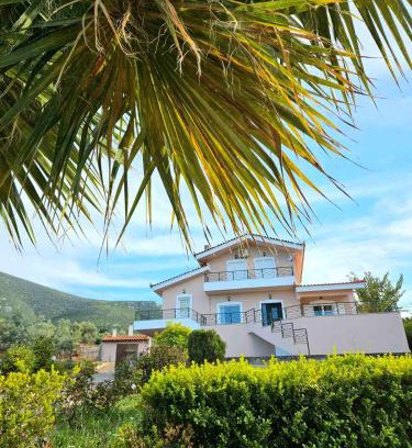 Chalcis Apartment | Loukissia Villa Mare