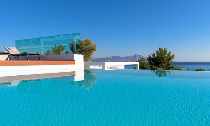 Vlicha Villa | LOUZOIA BAY VILLA RHODES