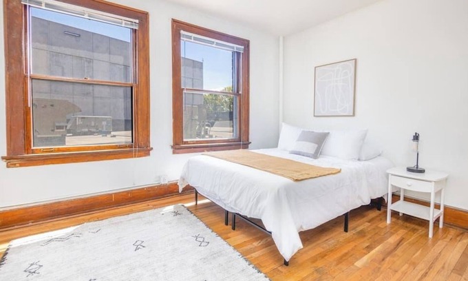 Downtown Des Moines Apartment | Lovely 1 Bed Studio In Downtown Des Moines