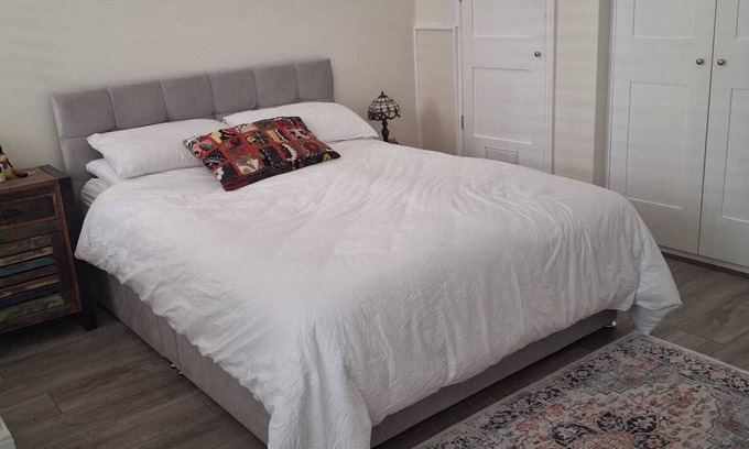 Addiscombe Apartment | Lovely 2-bedroom apartment, 20 minutes from Central London