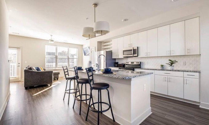 Charlotte Apartment | Lovely 2 bedroom townhome