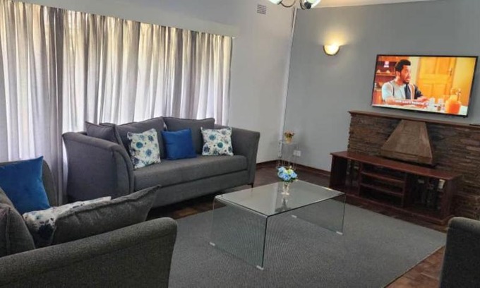 Harare Apartment | Lovely 3 bed in Mount Pleasant - 2153