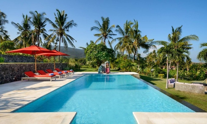Kalibukbuk Villa | Lovely 3BR Villa W/Amazing Pool & Sea views, Bali Villa 2235