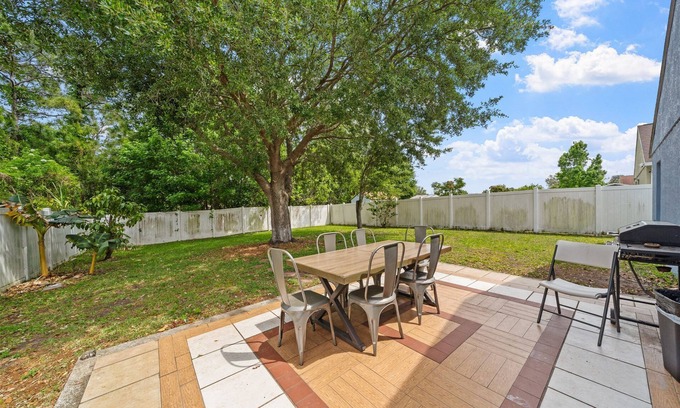 Orlando House | Lovely 4-bedroom house in enchanting Orlando with AC