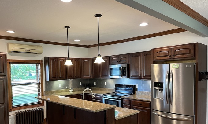 Red Wing House | Lovely 5-bedroom vacation home with fireplace