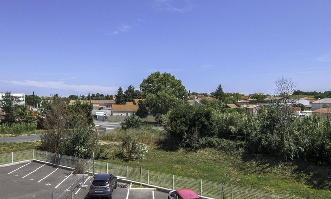 Latour-Bas-Elne Apartment | Lovely apartment for 4 people with WIFI, A/C, TV and terrace