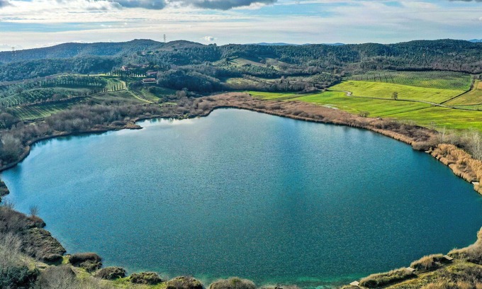 La Pesta House | Lovely apartment in villa for 4 people with A/C, WIFI, TV, terrace and pets allowed