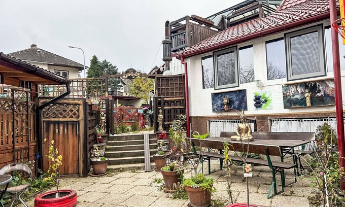 Drassmarkt Apartment | Lovely apartment for 6 people with WIFI, TV, patio and pets allowed