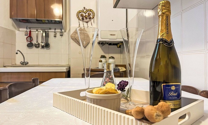 Borgomaro Apartment | Lovely apartment for 6 guests with WIFI, TV, pets allowed and parking
