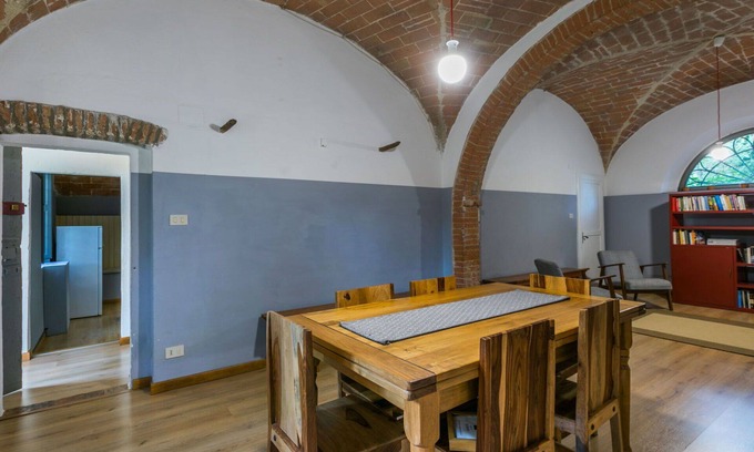 Lorenzana Villa | Lovely apartment in villa for 4 people with WIFI, pool and pets allowed