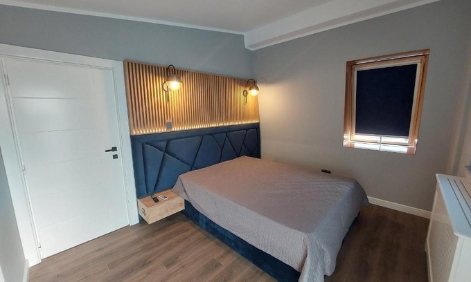 Tirgu Neamt Apartment | Lovely Apartment Ioana