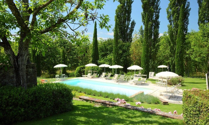 Rapolano Terme Villa | Lovely apartment in villa for 4 people with pool, WIFI, TV and patio