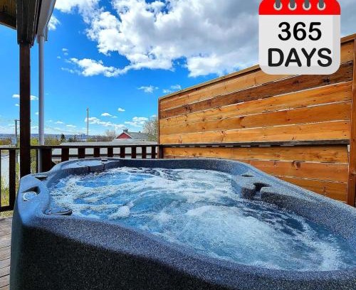 Quartier 5-4 Apartment | Lovely Calm Boho Spa & Sauna