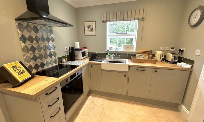 Erpingham Cottage | Lovely cosy cottage annex in beautiful North Norfolk and close to the coast.