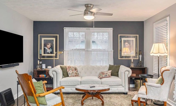 Benson House | Lovely Cottage Spot, w/Hot tub, Near Downtown!