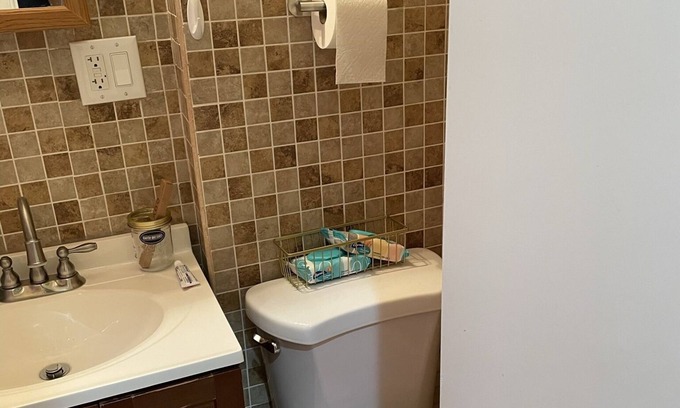Bushwick Apartment | Lovely cozy 1 bedroom in bushwick