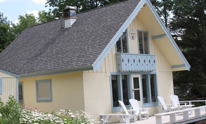 Jackson Ski Chalet | Lovely, Cozy Ski Chalet with View of Mount Washington