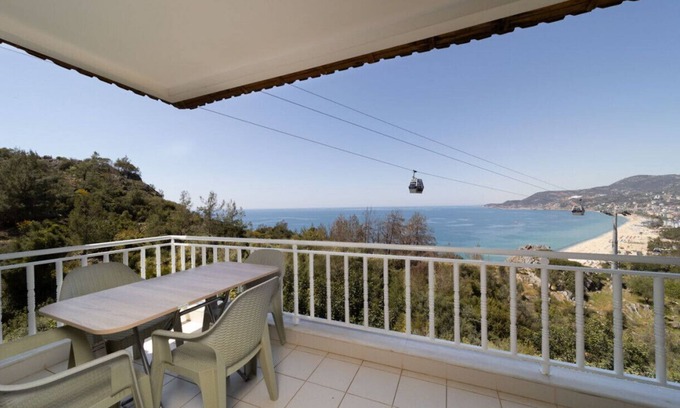 Alanya Apartment | Lovely Flat with Sea and Nature View in Alanya