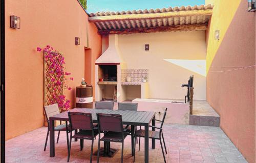 Cebazan House | Lovely Home In Cébazan With Wifi