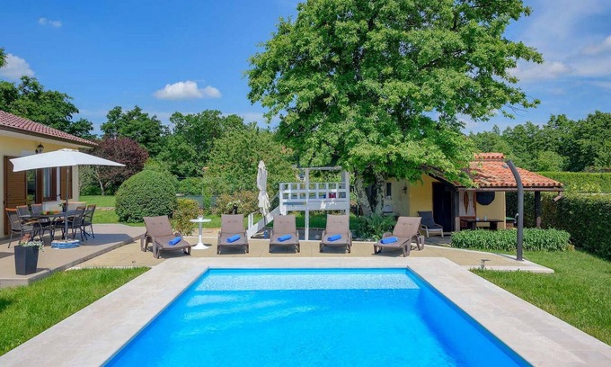 Sveti Petar u Sumi House | Lovely home in Sv. Petar u Sumi