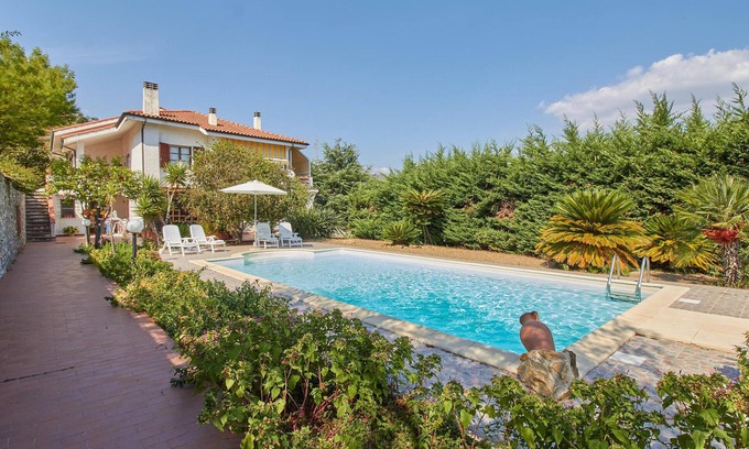 Torrazza House | Lovely home in Imperia -IM-