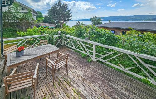 Spikkestad House | Lovely Home In Klokkarstua With House Sea View