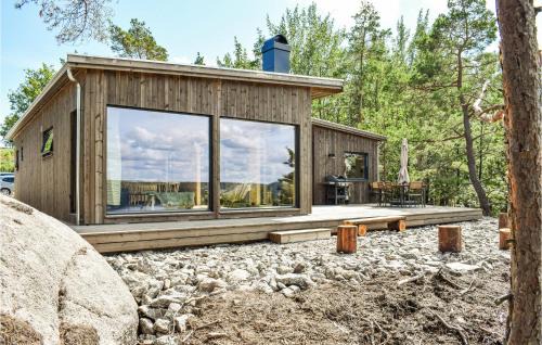 Risor House | Lovely Home In Risør With Kitchen