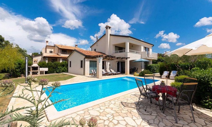 Strpacici House | Lovely home in Visnjan