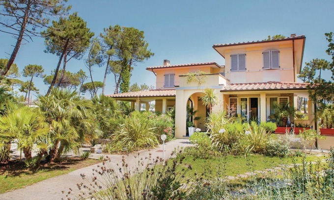 Principina a Mare House | Lovely home in Principina Mare GR