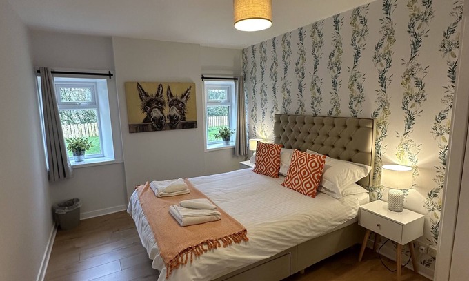 Newton Stewart House | Lovely lodge on Machermore Castle estate