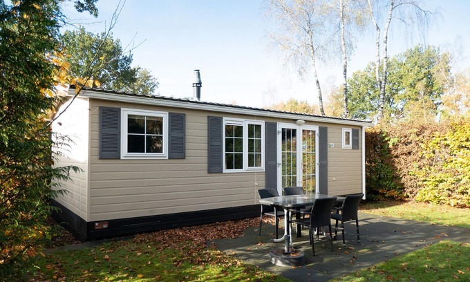 Otterlo Ski Chalet | Lovely mobile home near Park De Veluwe