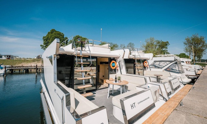 Sagard Boat Rental | Lovely ship in Sagard with sauna