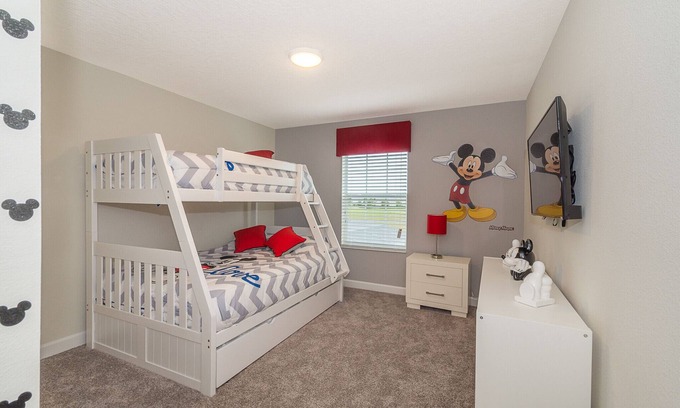 Davenport Ski Chalet | Lovely Townhouse 4Beds/3Bath/Pool/18Min From Disney