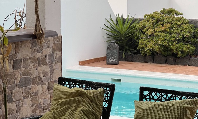 Playa Blanca Villa | Lovely villa with pool in Lanzarote