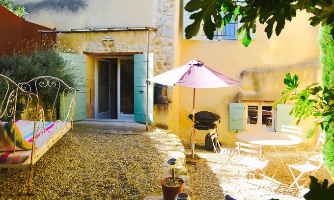 Sablet House | Lovingly restored historic village rampart house with tower and walled garden