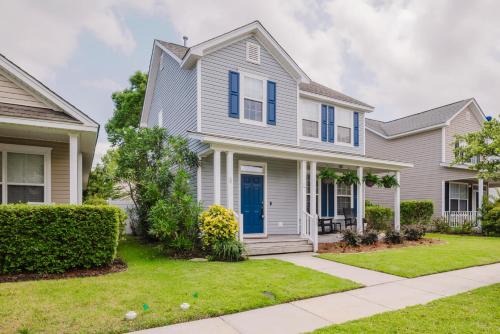 Bluffton House | Lowcountry Lodge! In the heart of historic Old Town Bluffton SC