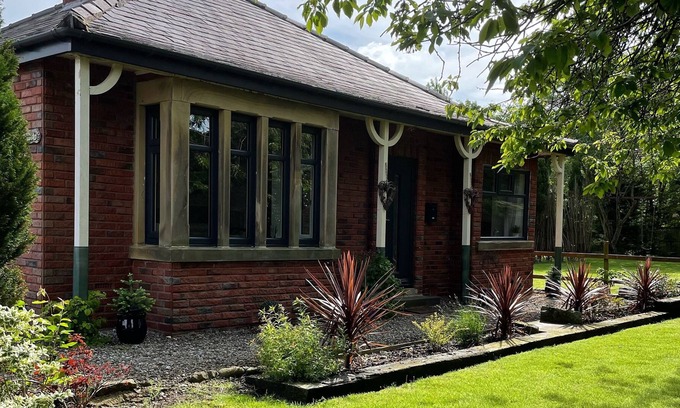 Saint Michael's on Wyre Cottage | Lowes Meadow Cottage